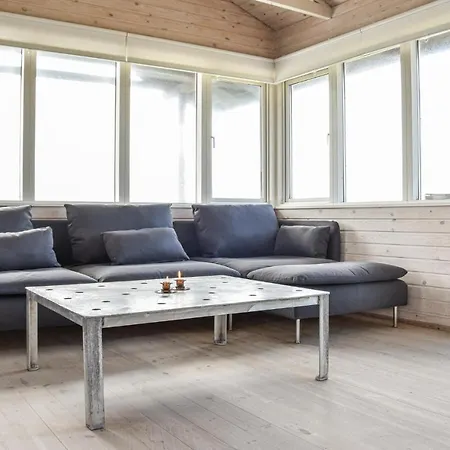 2 Bedroom Beautiful In